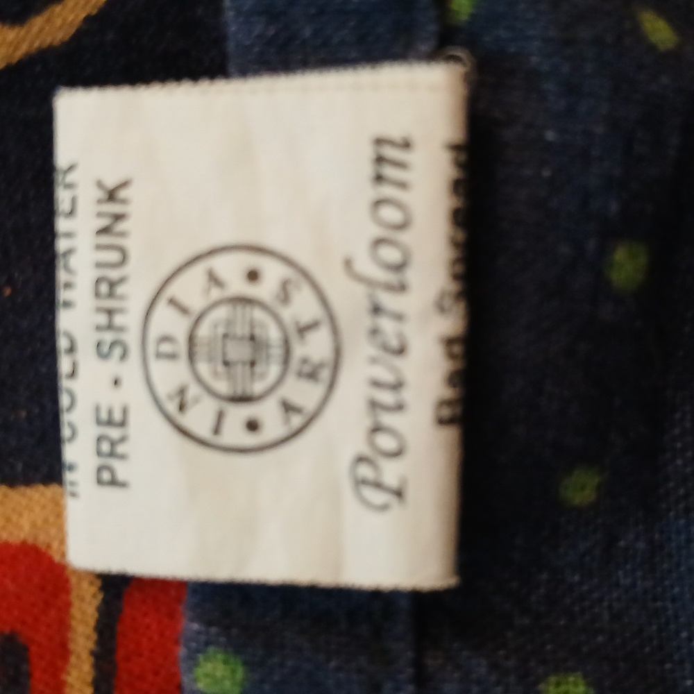 Beautiful Vintage Bedspead - Picture 5 of 10